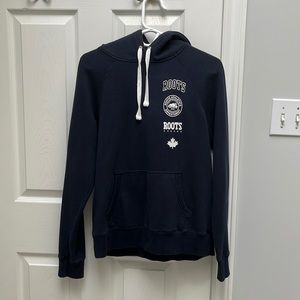 Roots, navy blue hoodie